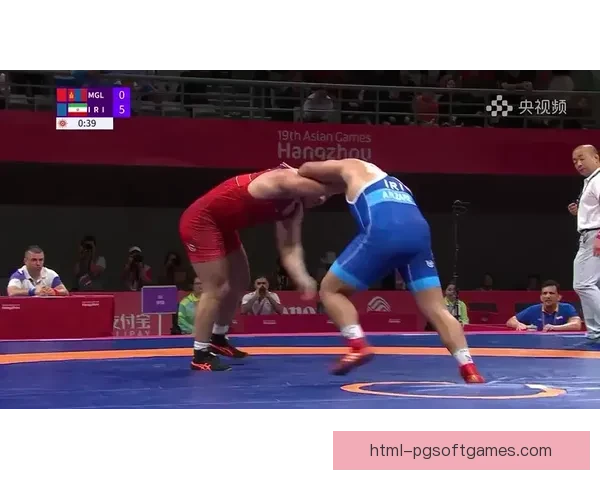 举重比赛：力拔山河，荣耀绽放